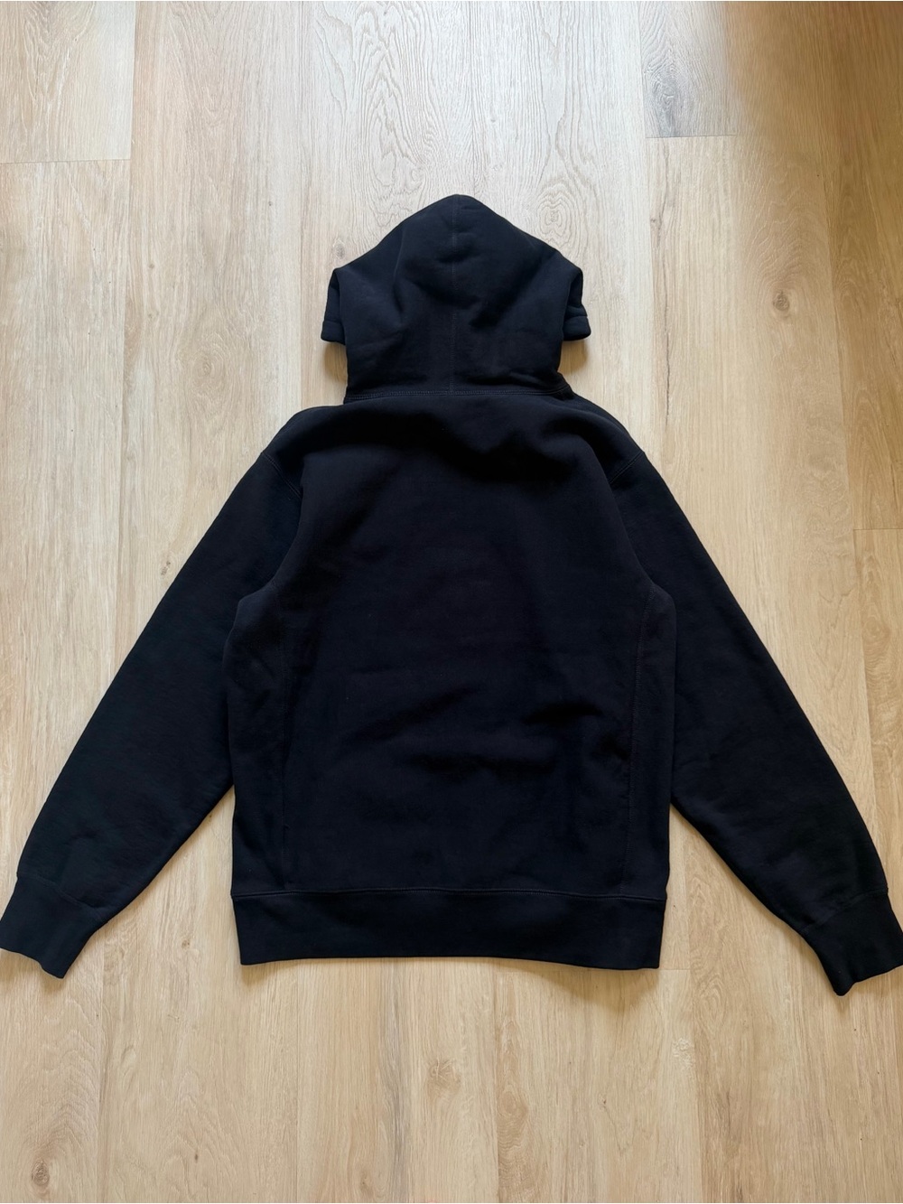 Supreme Men's Black Hoodie - Picture 2 of 8
